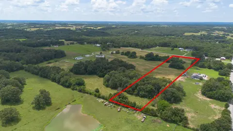 Partially Wooded Hobby Farm Land