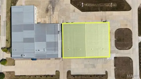 Industrial/Warehouse Building For Lease