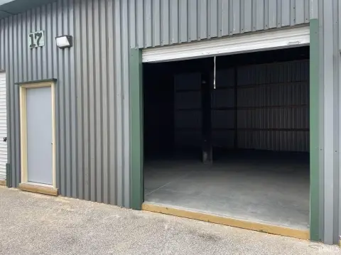 Trades Business Space For Rent