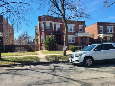 Rehabbed Two-Unit Building in Chicago