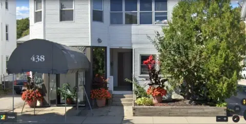 Vacant Salon & Barber Shop