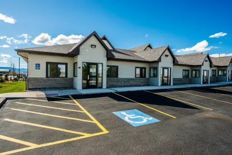 Multi-Entrance Office Suite