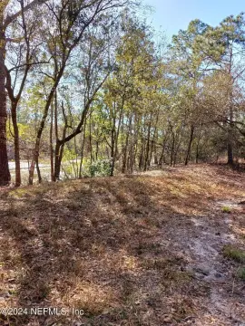 Lakefront Land in Keystone Heights