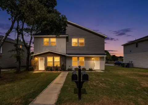 Modern Duplex with Alley Parking