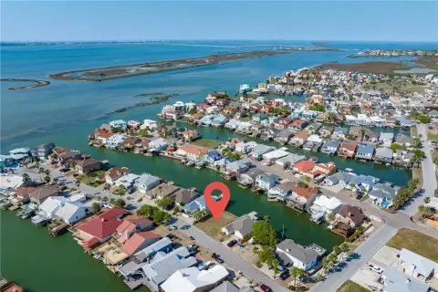 Waterfront Lot on North Padre