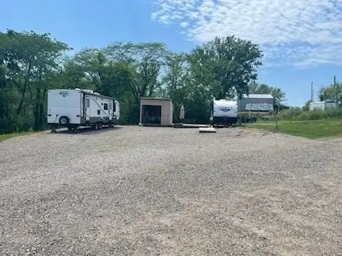 Lake Ponderosa Campsite with Access