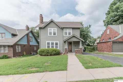 Duplex with Detached Garage