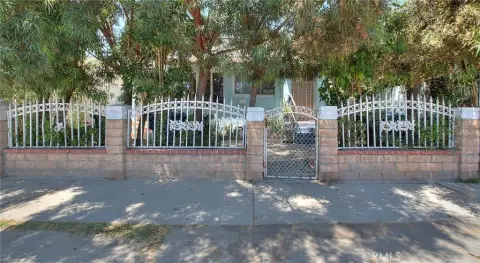 Three-Unit Triplex Property