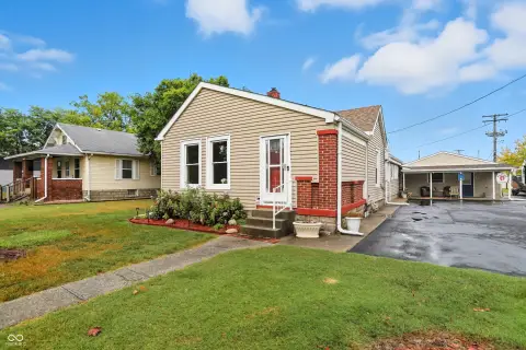 Indianapolis Mixed-Use Property with Daycare