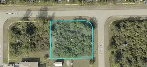 Lehigh Acres Corner Lot