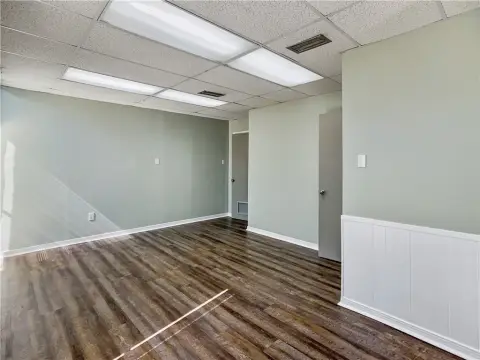 Office Suite with Multiple Offices