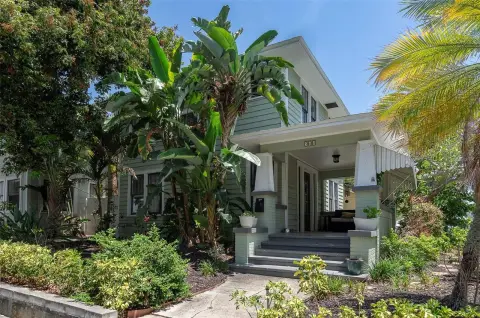 Triplex with Private Courtyard
