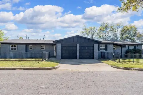 Full Duplex with Attached Garages