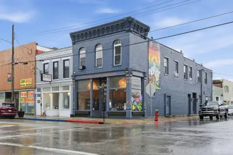 Restored Mixed-Use Building, Cynthiana