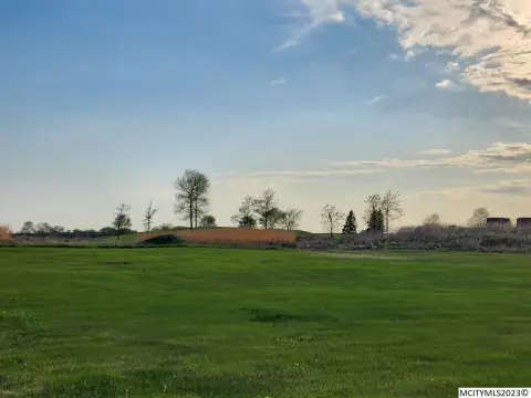 Residential Land Near Golf Course
