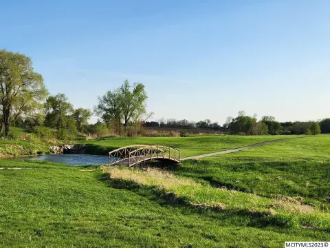 Land at Quarry Ridge