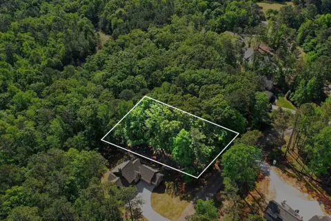 Residential Land in Harbor Club