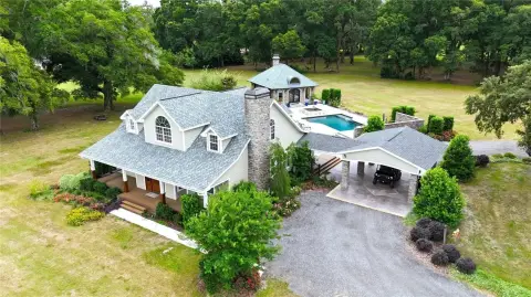 Williston Equestrian Facility with Racetrack
