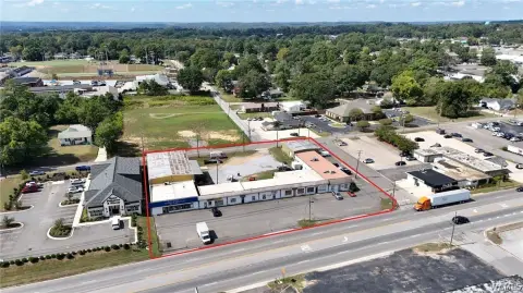 Multi-Tenant Strip Mall