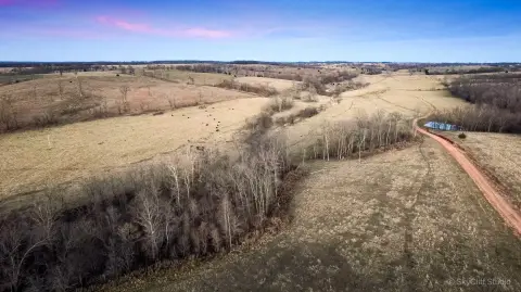 895 Acres Cattle Ranch, Stella, MO
