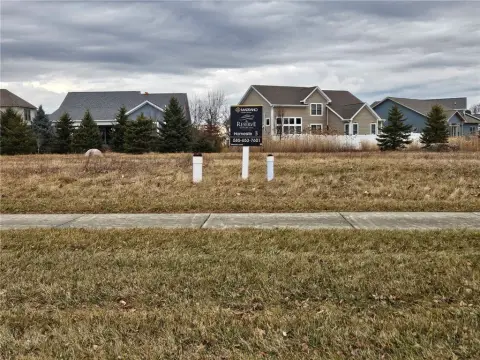 Residential Lot in Waterford Estates