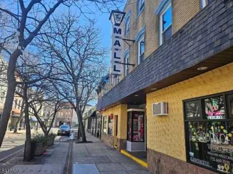 Office Space in Rahway Mall