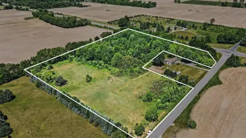 Corner-Positioned Recreational Land with Pole Barn