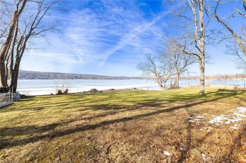 Honeoye Lake Frontage Land