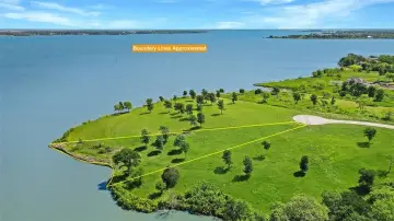 Waterfront Lot on Richland Chambers