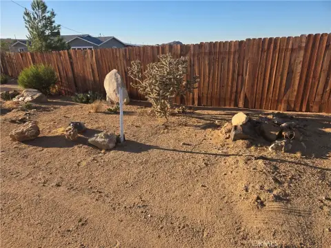 Landers, CA Desert View Lot