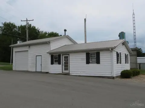Flex Building with Attached Garage