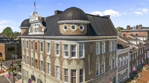 Historic Income Property in Paris