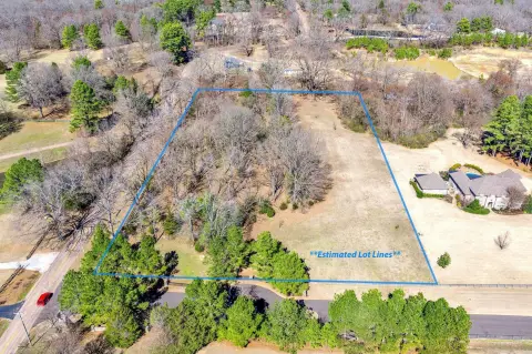 Land in Wynestone Oaks