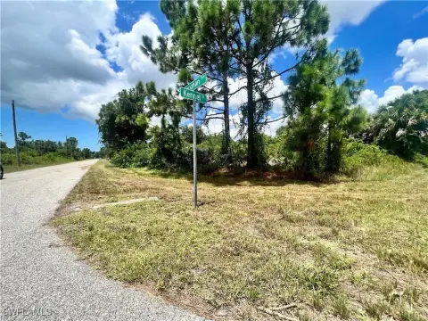 Port Charlotte Land For Sale