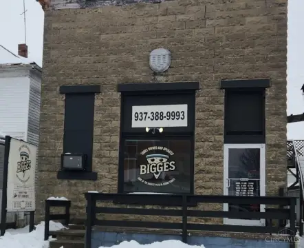 Pizza Restaurant Property