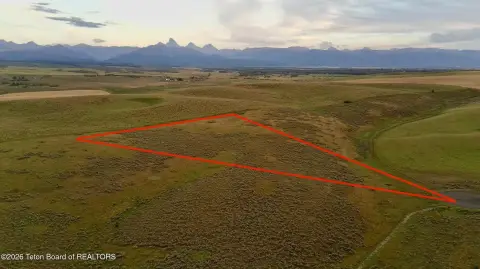 Land Parcel with Open Space Access