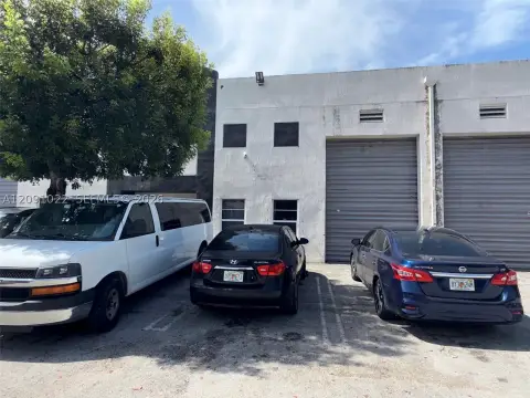 Office-Warehouse Flex Space