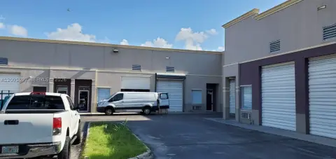 Industrial Warehouse Unit