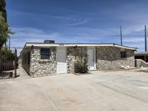 Remodeled Duplex Near Fort Bliss