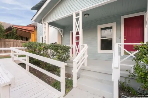 Alta Vista Duplex Investment Opportunity