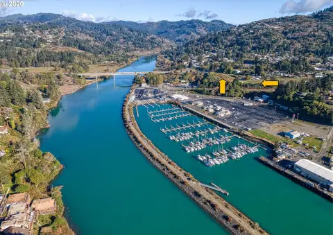 Commercial Land with Three Accesses