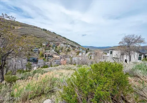 Residential Homesite with Trail Access