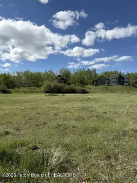 Commercial Land