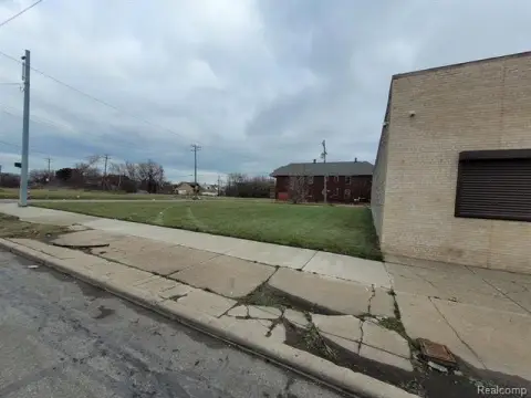 Detroit Commercial Vacant Land Opportunity
