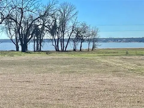 Lakefront Lot on 1.14 Acres