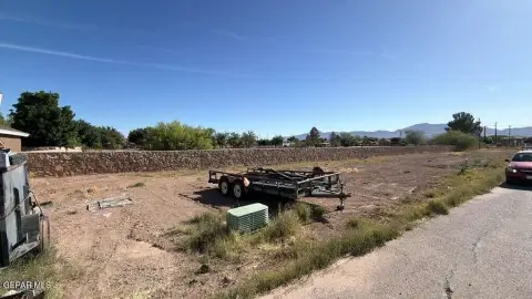 Residential Land in El Paso, TX