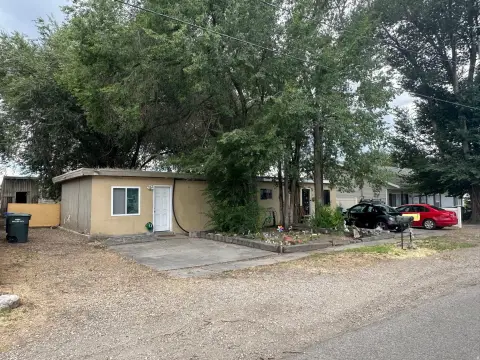 Duplex with Two Identical Units