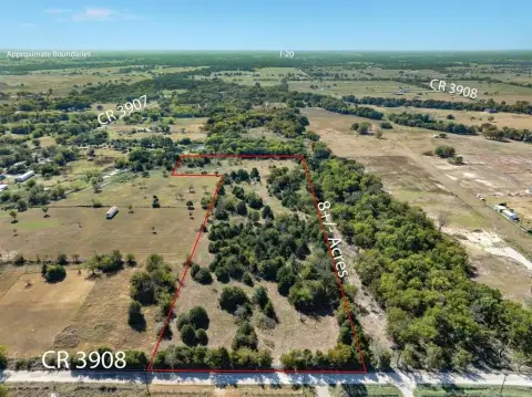 Unrestricted Land Near I-20