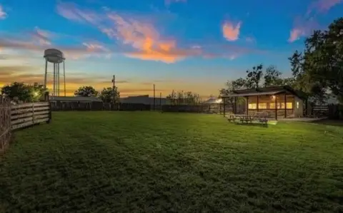 Archer City Warehouse and Kitchen