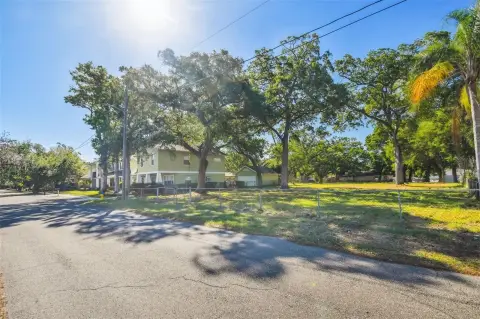 Residential Land Near Bayshore Blvd